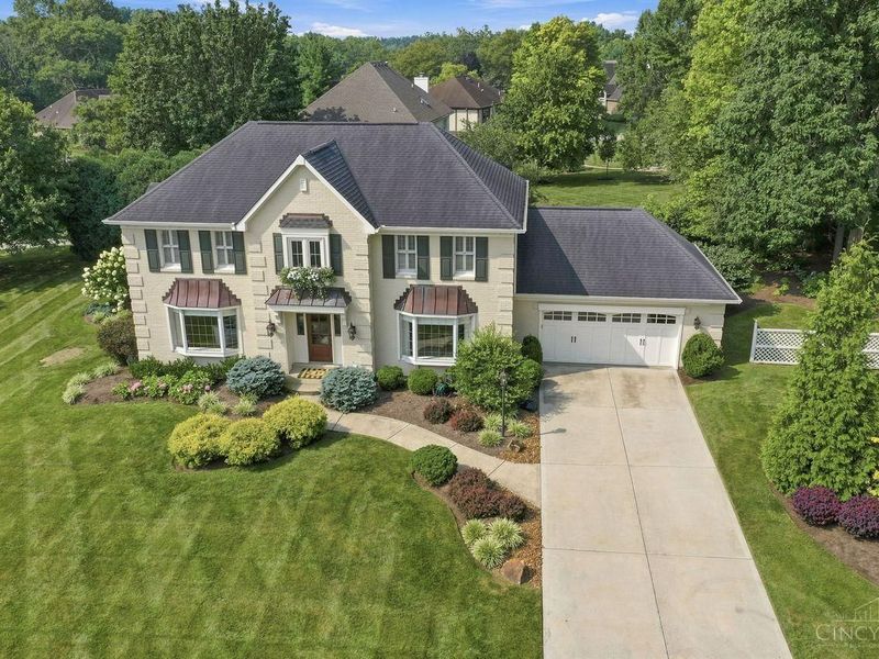 9786 Bennington Drive, West Chester, OH 45241 Photo 1