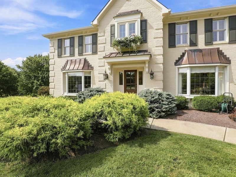 9786 Bennington Drive, West Chester, OH 45241 Photo 3