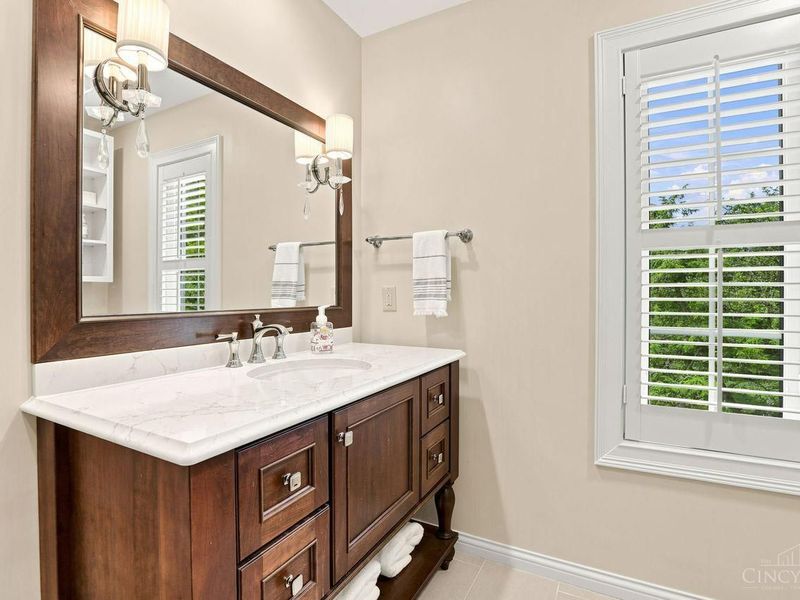 9786 Bennington Drive, West Chester, OH 45241 Photo 46