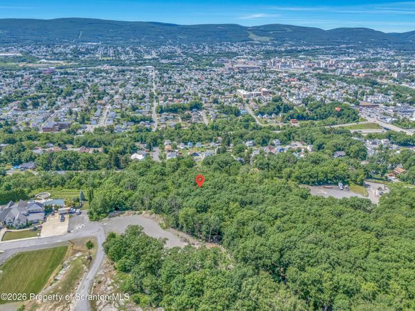 Froude and Blucher Avenue , Scranton, PA 18505