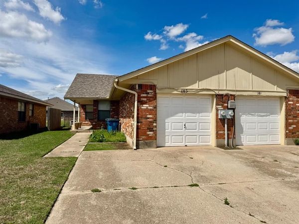 163 Barrett Place, Edmond, OK 73003