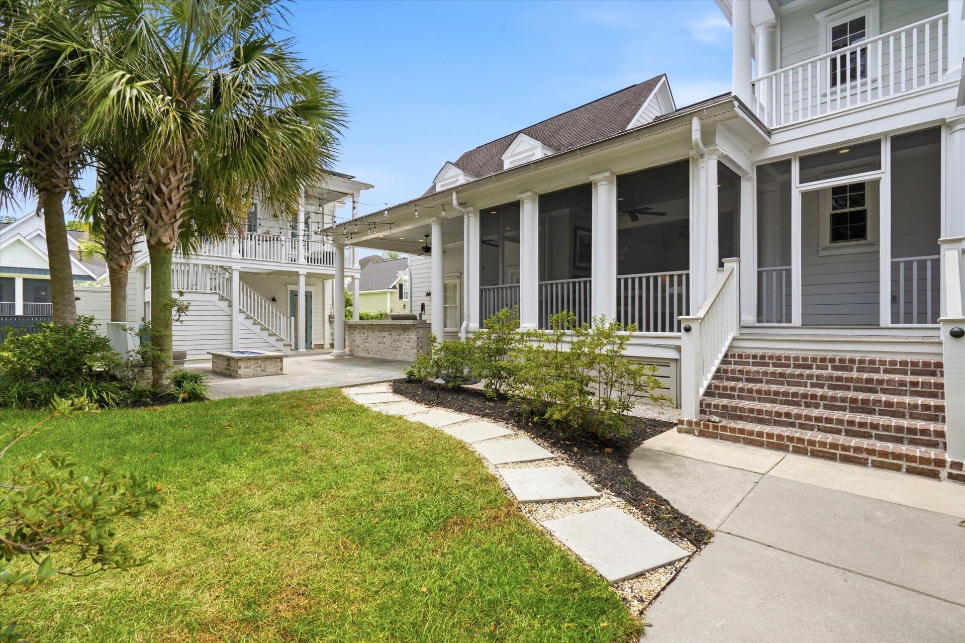 2402 Settlers Street Photo 61