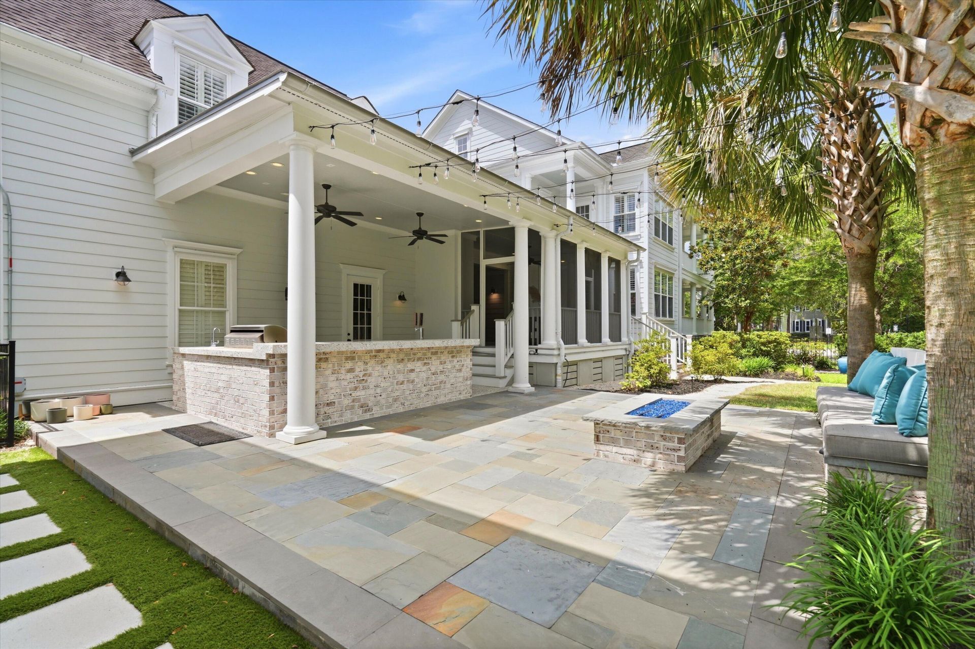2402 Settlers Street Photo 64