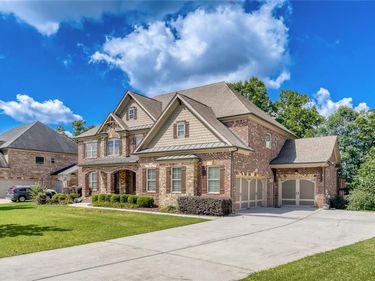 3066 Walking Horse Trail, Buford, GA 30519