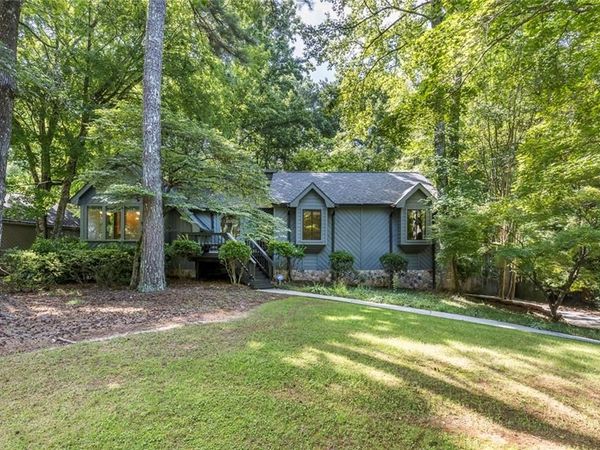 4918 Scotts Creek Trail, Peachtree Corners, GA 30096