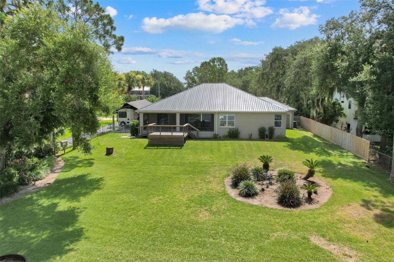 18233 Rose Street, Groveland, FL 34736 Photo
