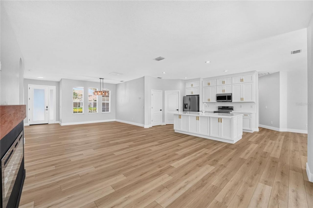 572 Oceanside Boulevard , Melbourne, FL 32903 Photo