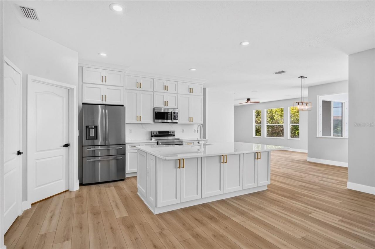 572 Oceanside Boulevard , Melbourne, FL 32903 Photo