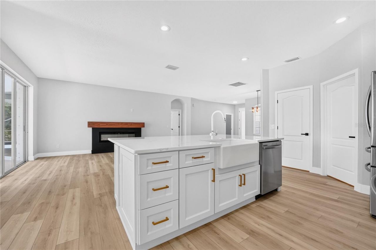 572 Oceanside Boulevard , Melbourne, FL 32903 Photo