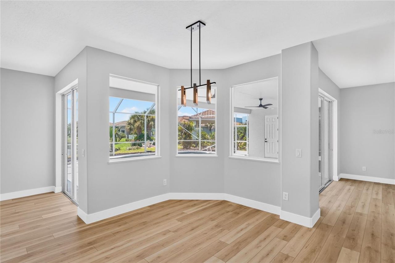 572 Oceanside Boulevard , Melbourne, FL 32903 Photo