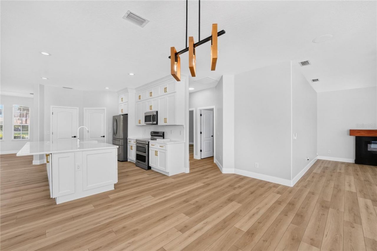 572 Oceanside Boulevard , Melbourne, FL 32903 Photo