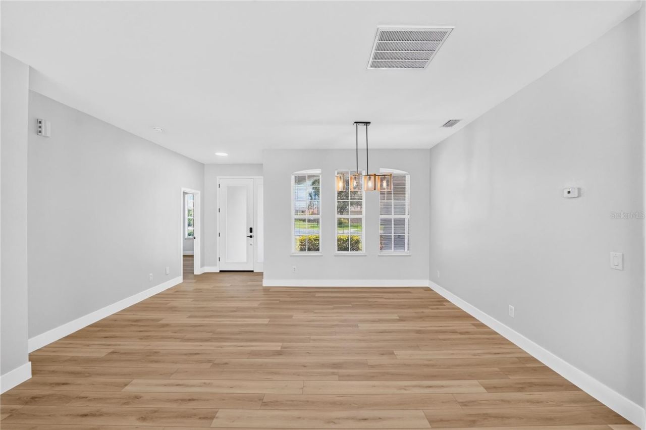 572 Oceanside Boulevard , Melbourne, FL 32903 Photo