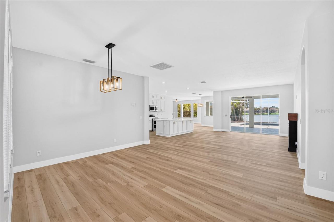 572 Oceanside Boulevard , Melbourne, FL 32903 Photo