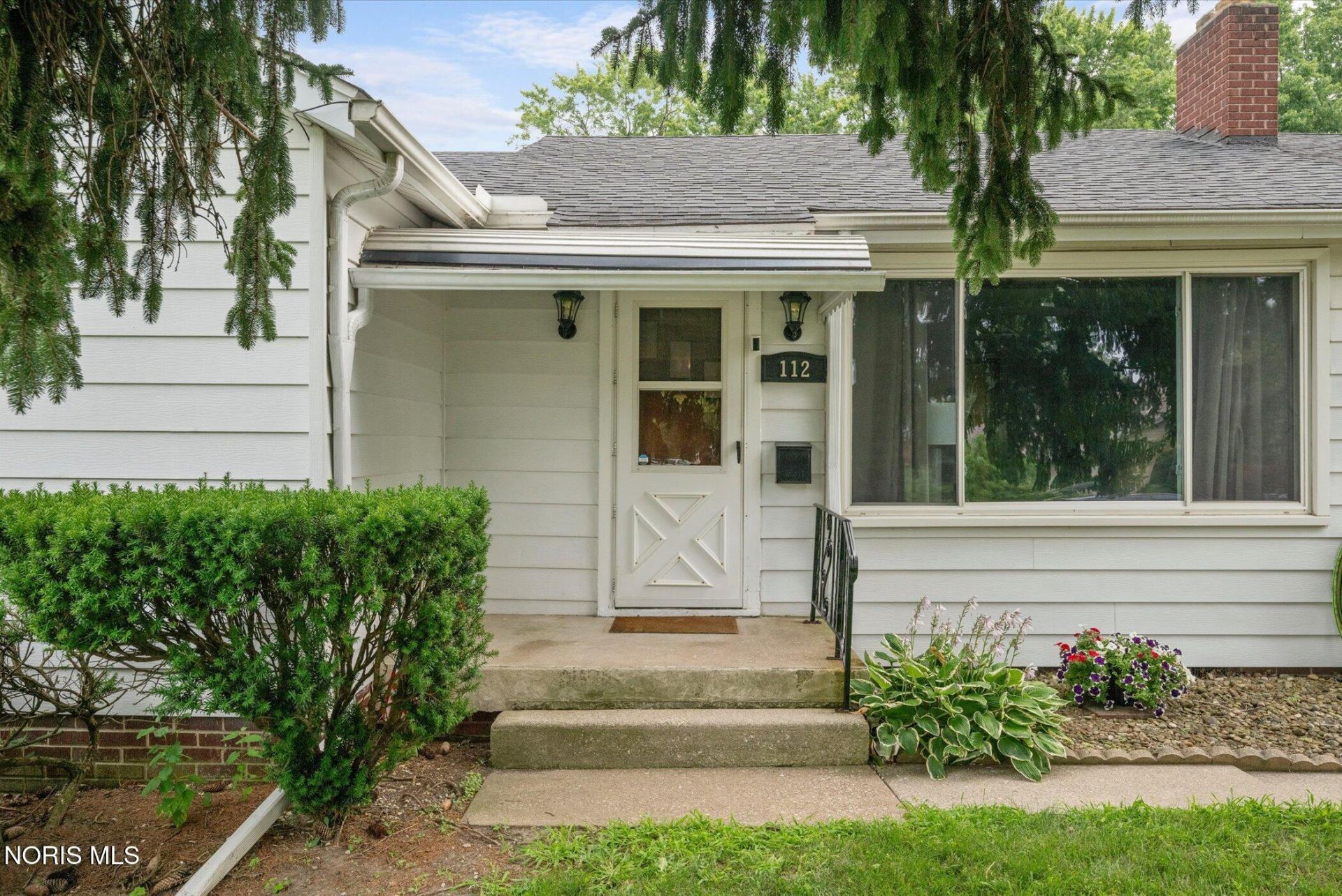 112 Warner Street, Walbridge, OH 43465 Main Photo