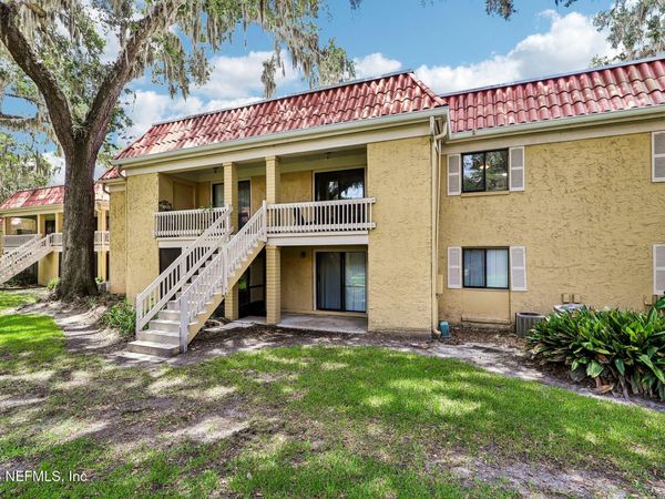 5811 ATLANTIC Boulevard, Unit 210, Jacksonville, FL 32207