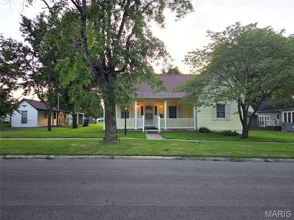 207 N Marion Street , Malden, MO 63863