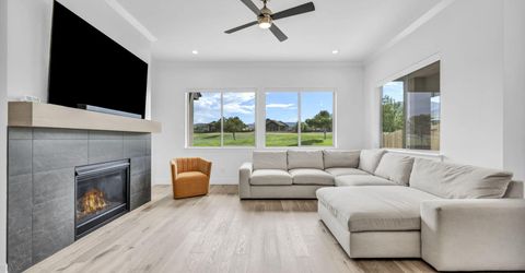 3326 Cambria Loop, Carson City, NV 89703 Photo