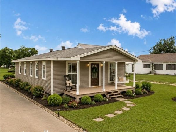 2536 HIGHWAY 1 Highway, Raceland, LA 70394