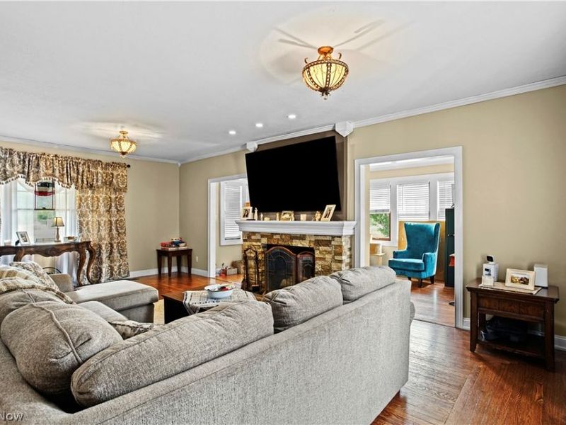 1025 3rd Street , Brilliant, OH 43913 Photo 13