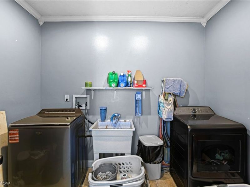 1025 3rd Street , Brilliant, OH 43913 Photo 36