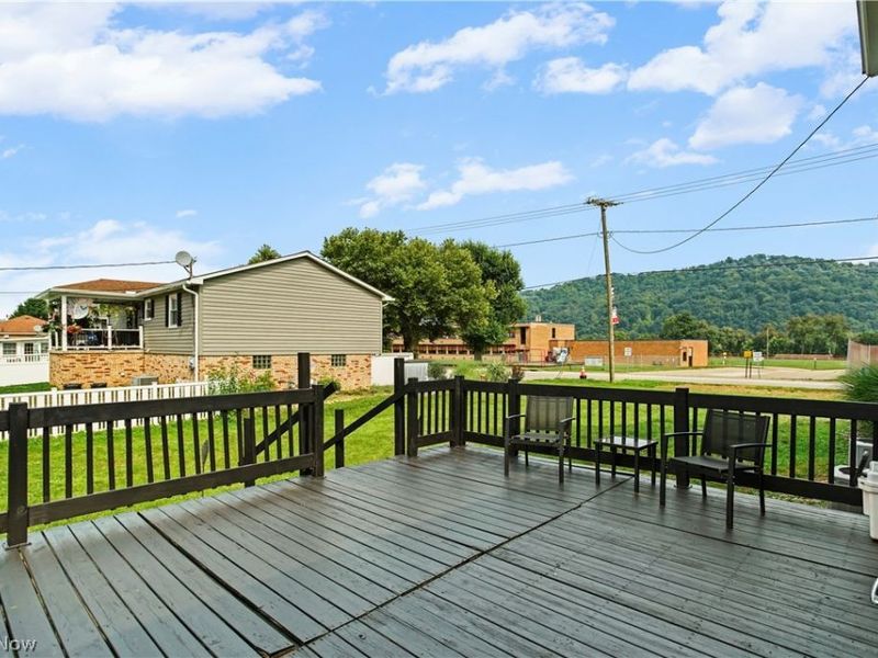 1025 3rd Street , Brilliant, OH 43913 Photo 40