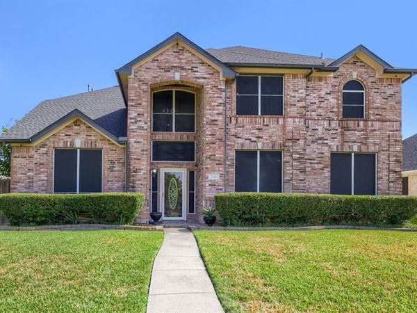 740 White Ash Road, DeSoto, TX 75115