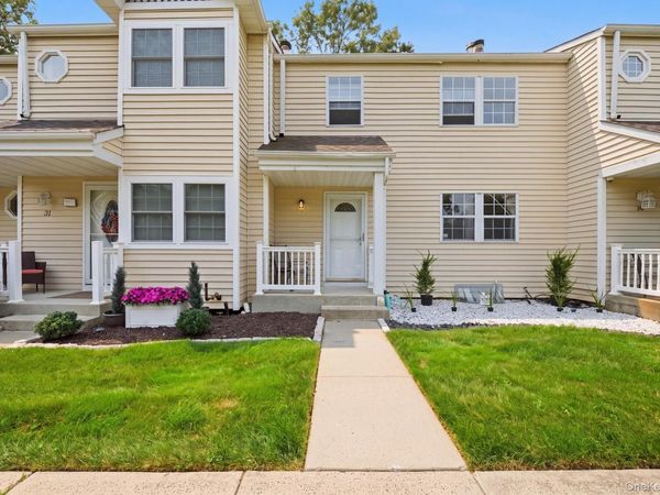 30 Jefferson , Yaphank, NY 11980
