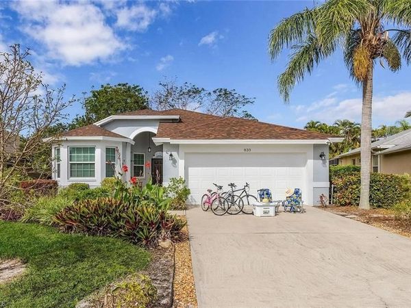 833 Mount Hood CT , NAPLES, FL 34104