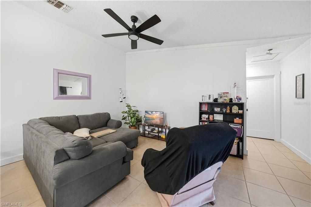 5625 Foxlake Dr , North Fort Myers, FL 33917 Photo