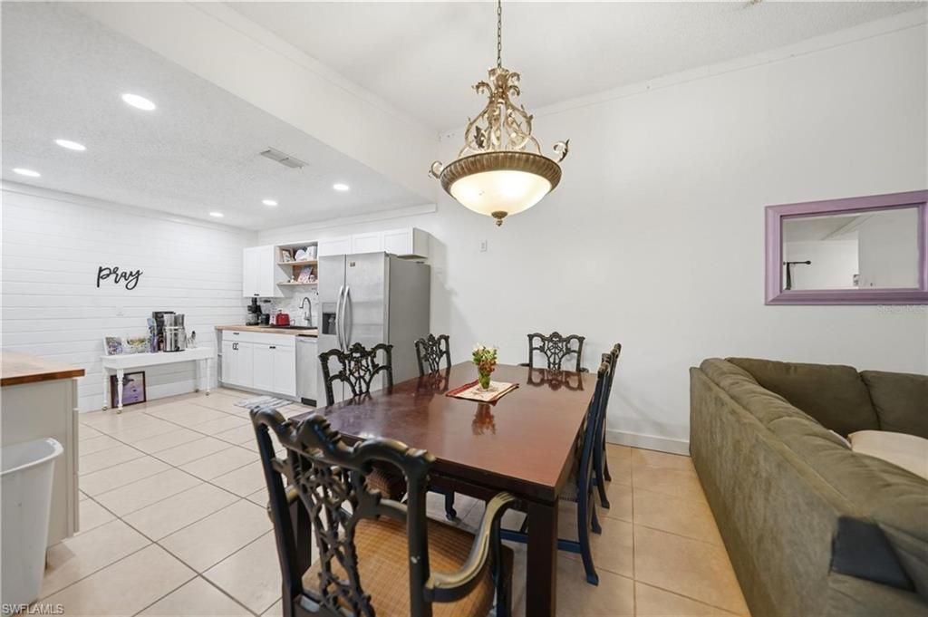 5625 Foxlake Dr , North Fort Myers, FL 33917 Photo