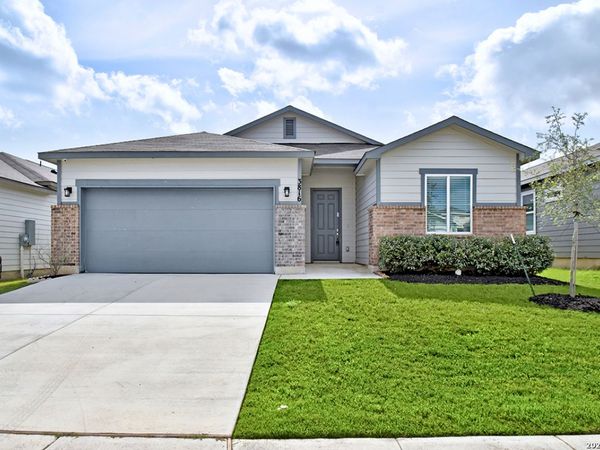 3816 DONALD DR, Seguin, TX 78155