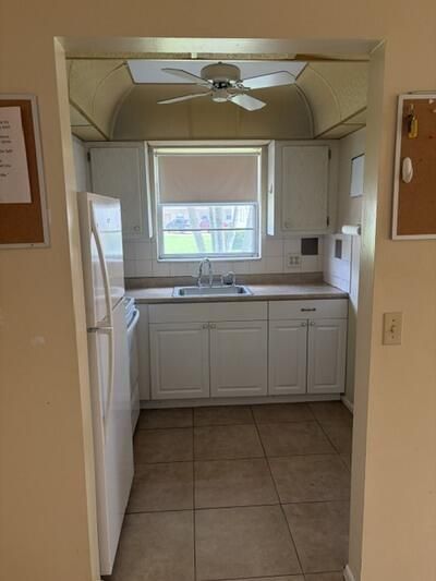 145 Dorchester G, West Palm Beach, FL 33417 Photo