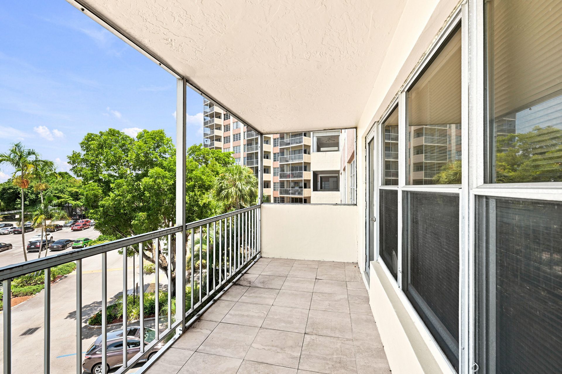 10777 W Sample Road, Unit 407, Coral Springs, FL 33065 Photo