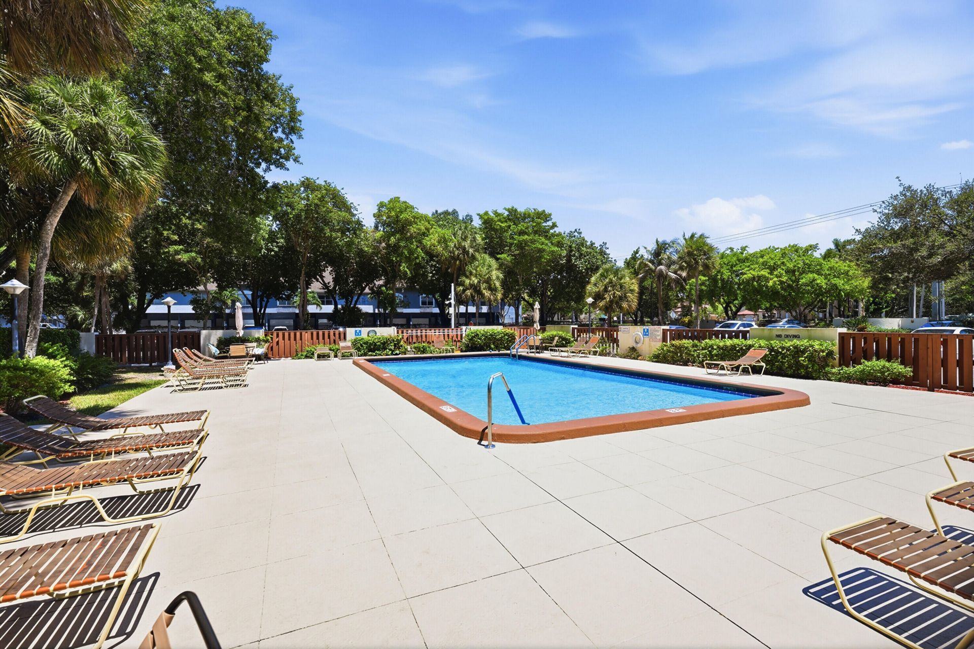 10777 W Sample Road, Unit 407, Coral Springs, FL 33065 Photo