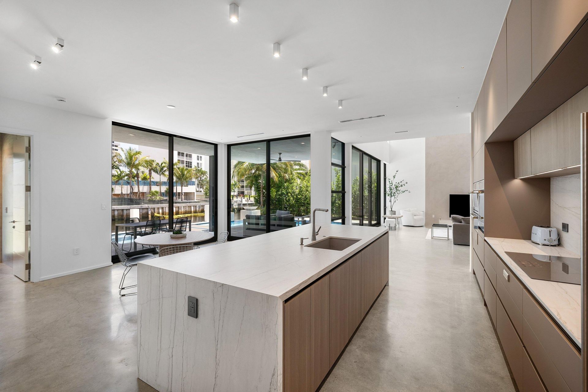 1650 E Terra Mar Drive, Lauderdale by the Sea, FL 33062 Photo