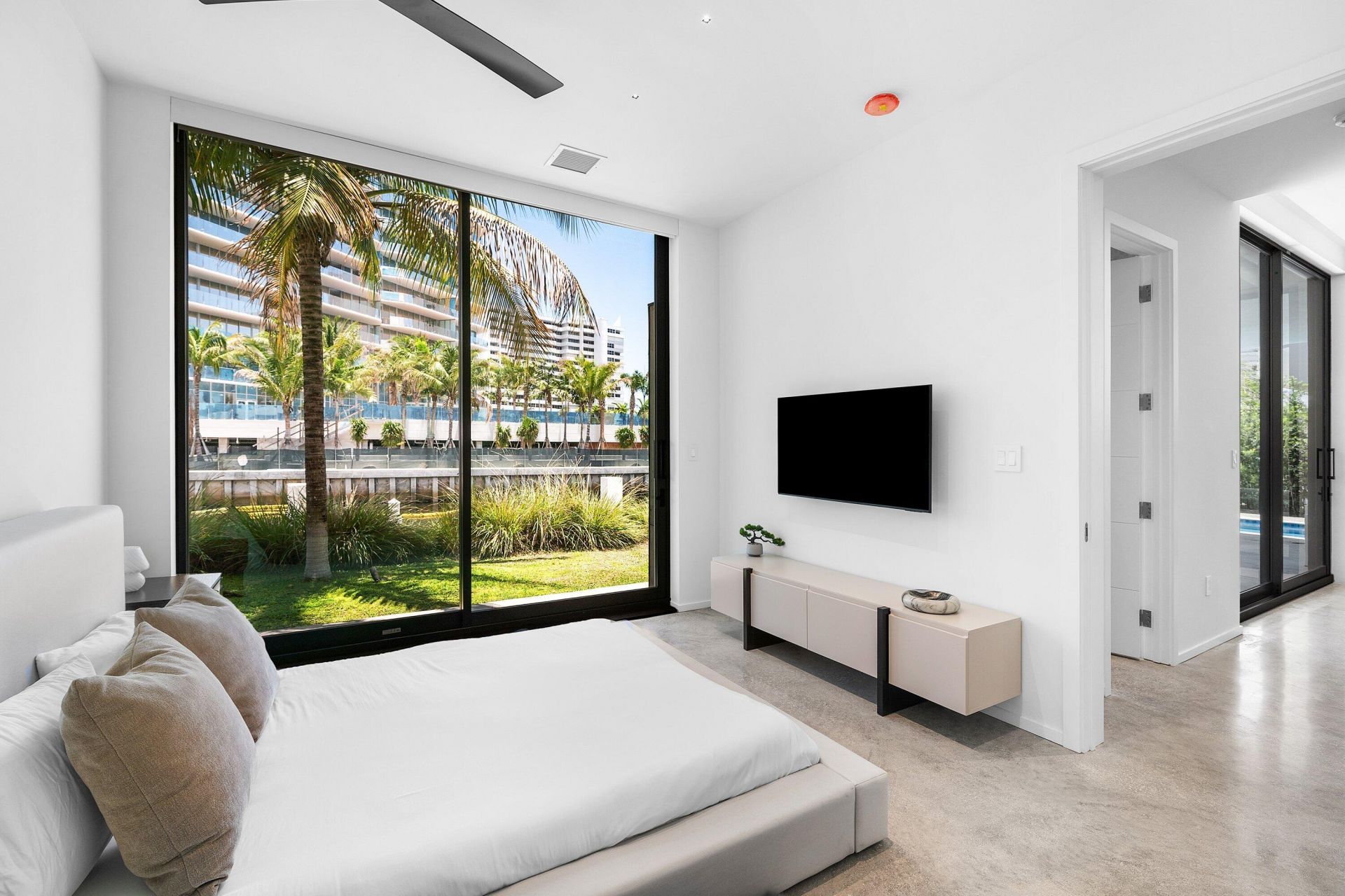 1650 E Terra Mar Drive, Lauderdale by the Sea, FL 33062 Photo