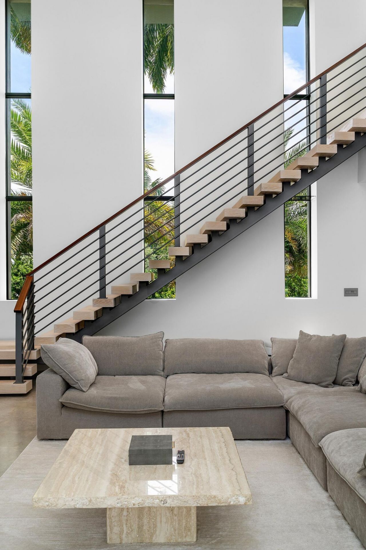 1650 E Terra Mar Drive, Lauderdale by the Sea, FL 33062 Photo