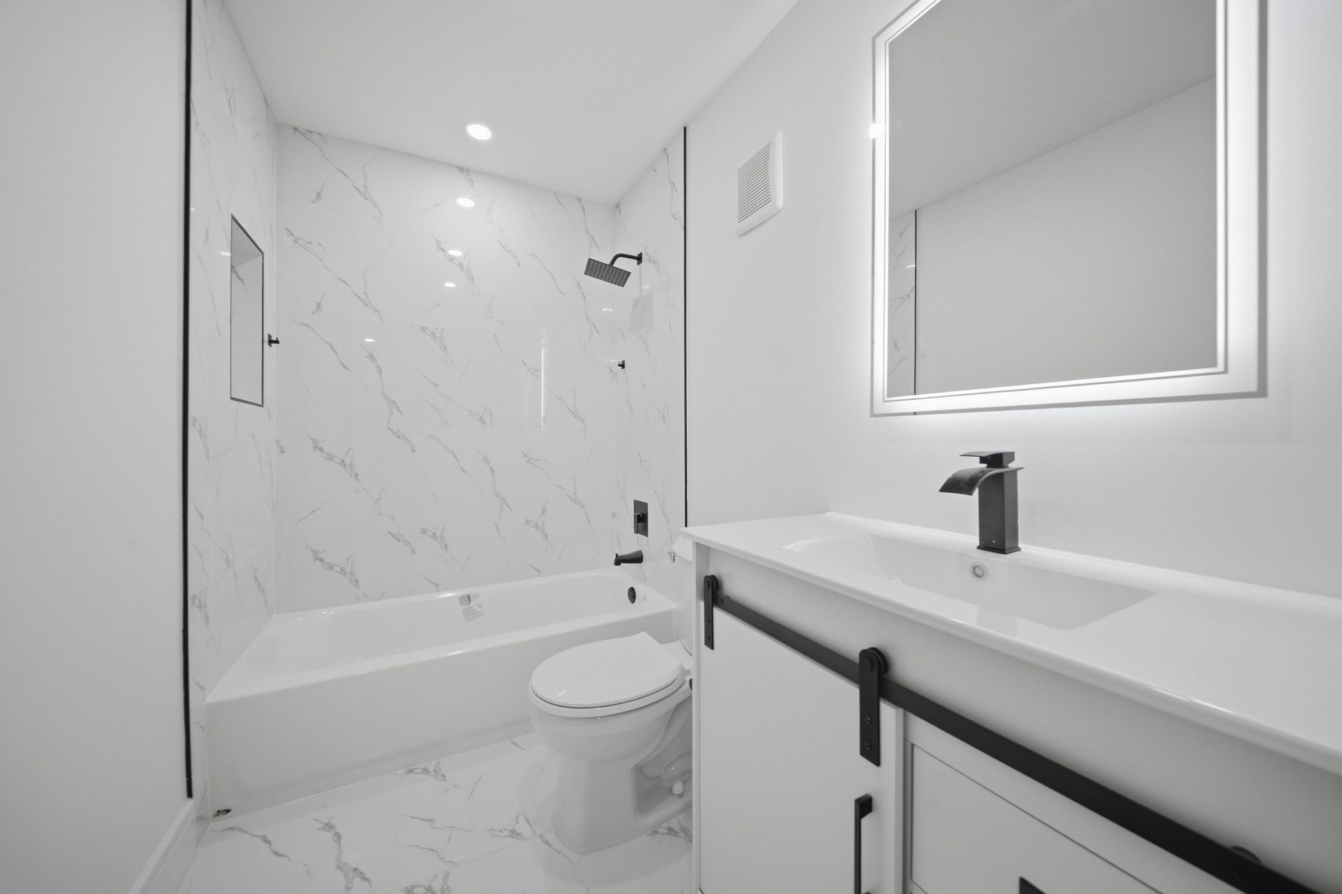1391 E Golfview Drive, Unit 1391, Pembroke Pines, FL 33026 Photo