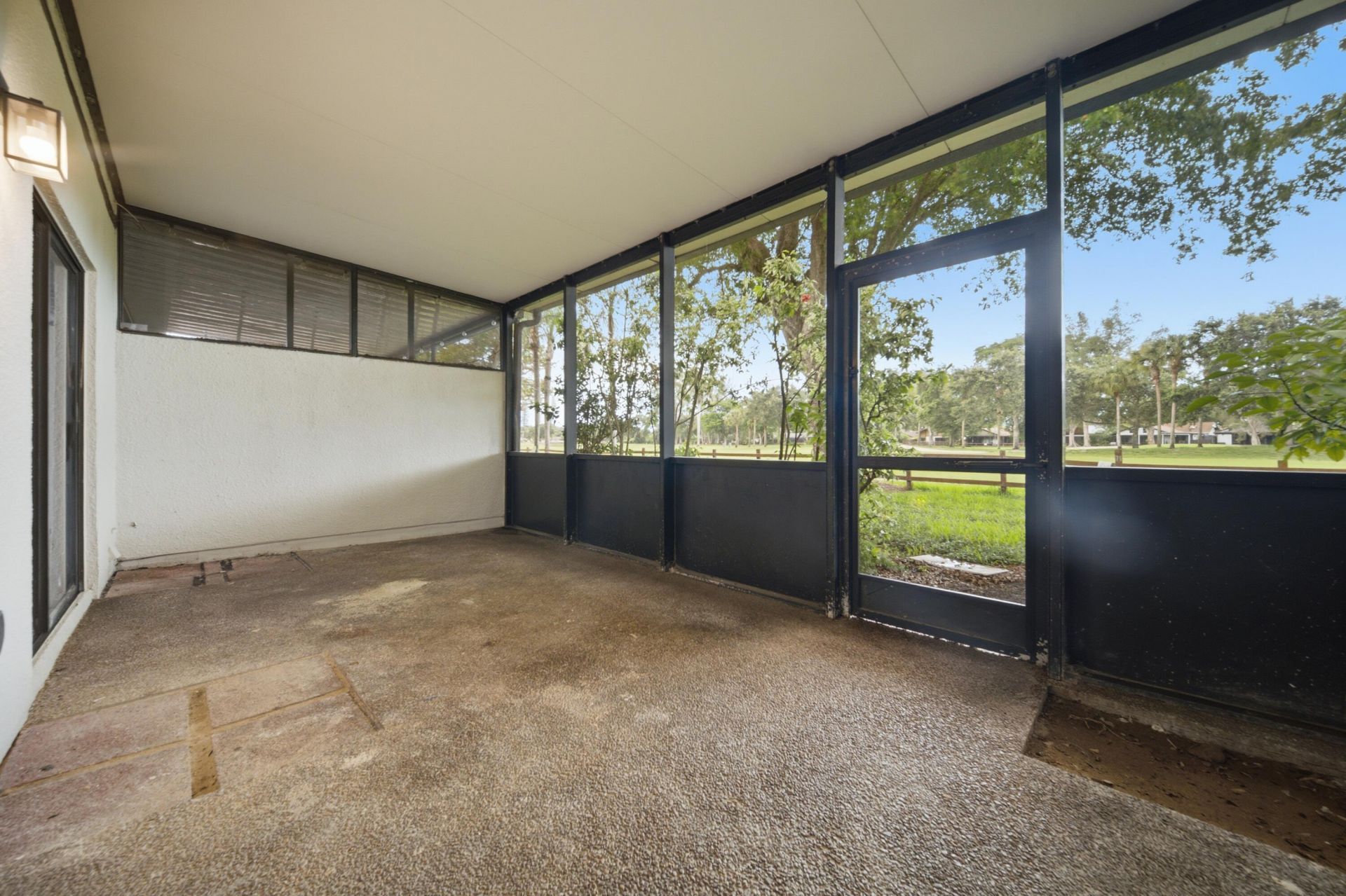 1391 E Golfview Drive, Unit 1391, Pembroke Pines, FL 33026 Photo
