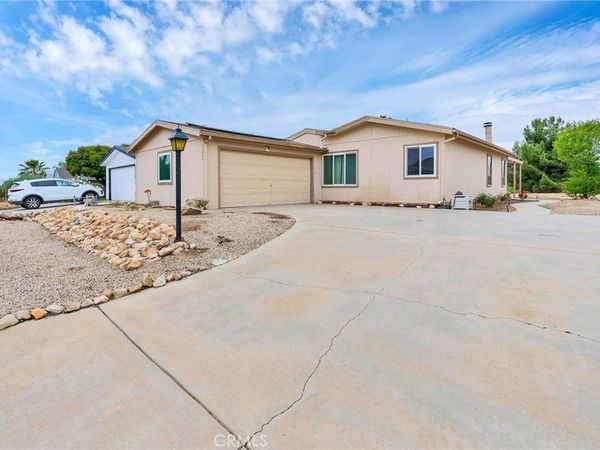 24800 Cornstalk Road, Wildomar, CA 92595