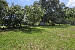 1946 River Road photo 4