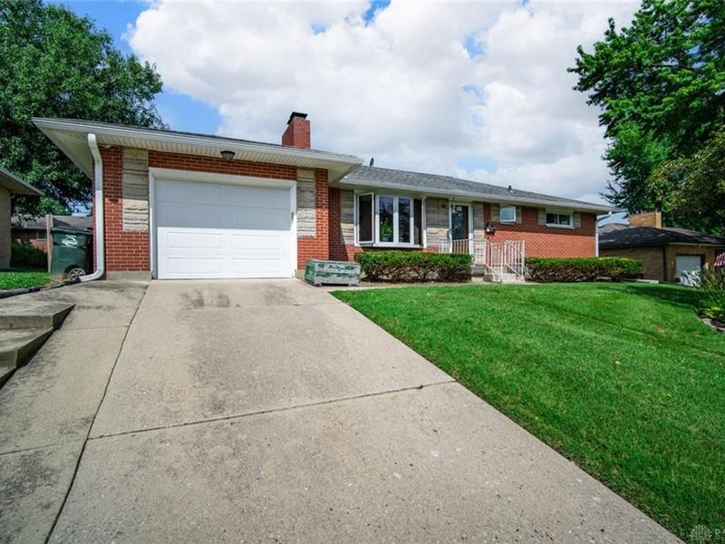 423 Genetta Drive, Miamisburg, OH 45342 Photo 6