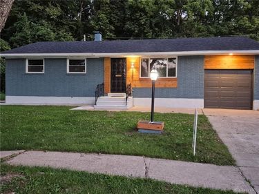 5050 Leedale Drive, Jefferson Twp, OH 45417