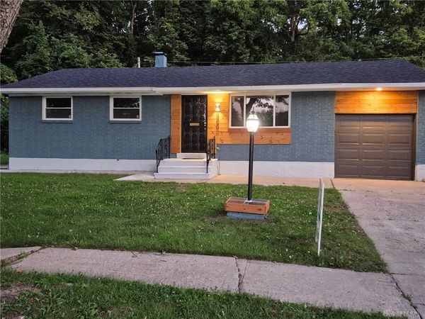 5050 Leedale Drive, Jefferson Twp, OH 45417