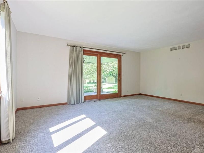 2727 Wellsford Drive, Springfield, OH 45503 Photo 15