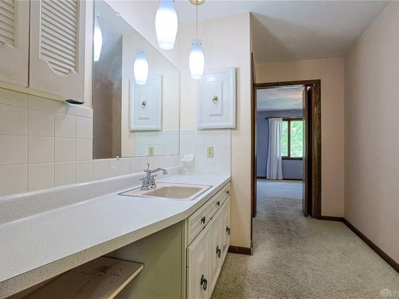 2727 Wellsford Drive, Springfield, OH 45503 Photo 32
