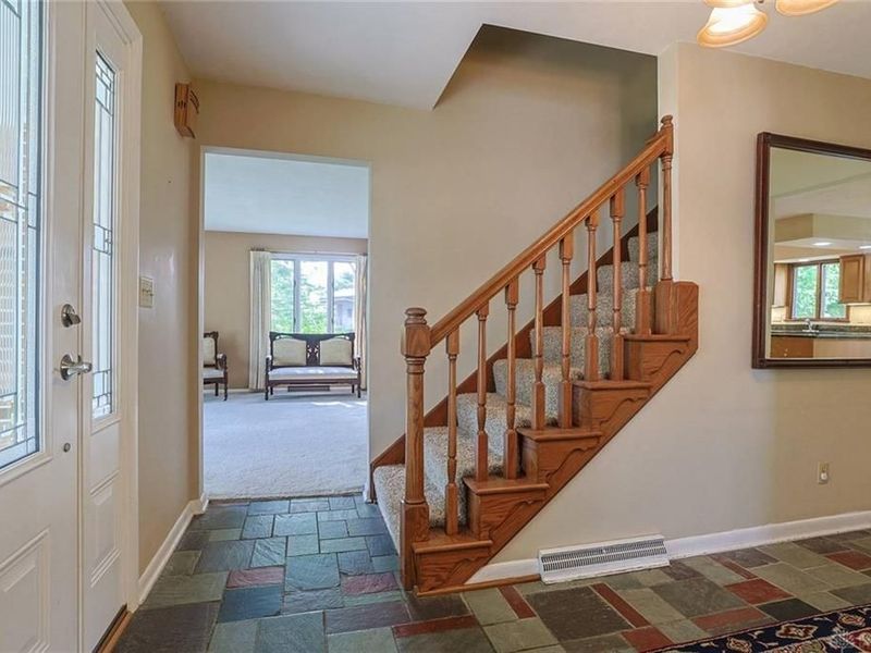 2727 Wellsford Drive, Springfield, OH 45503 Photo 6