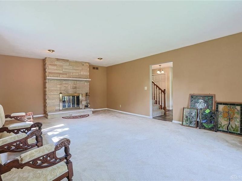 2727 Wellsford Drive, Springfield, OH 45503 Photo 9