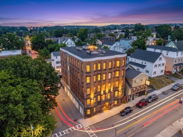 257 Pleasant St, Unit 7, Worcester, MA 01609