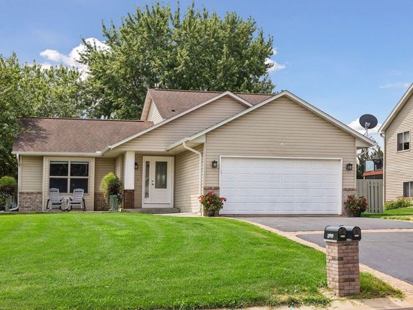 15944 Cascade Path , Rosemount, MN 55068